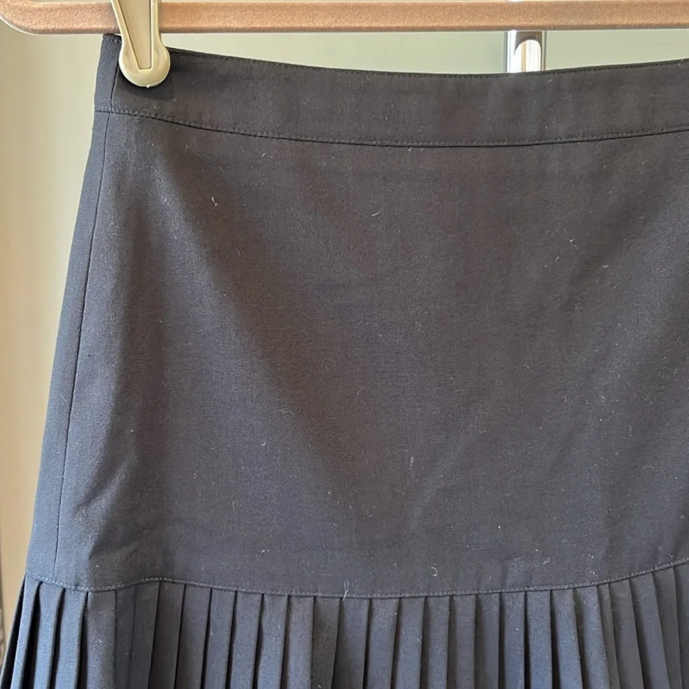 🥑Club Monaco pleated drop waist mini skirt black size 0 Tenniscore